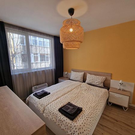 Brand New Luxury Flat In The City Center Varna ภายนอก รูปภาพ