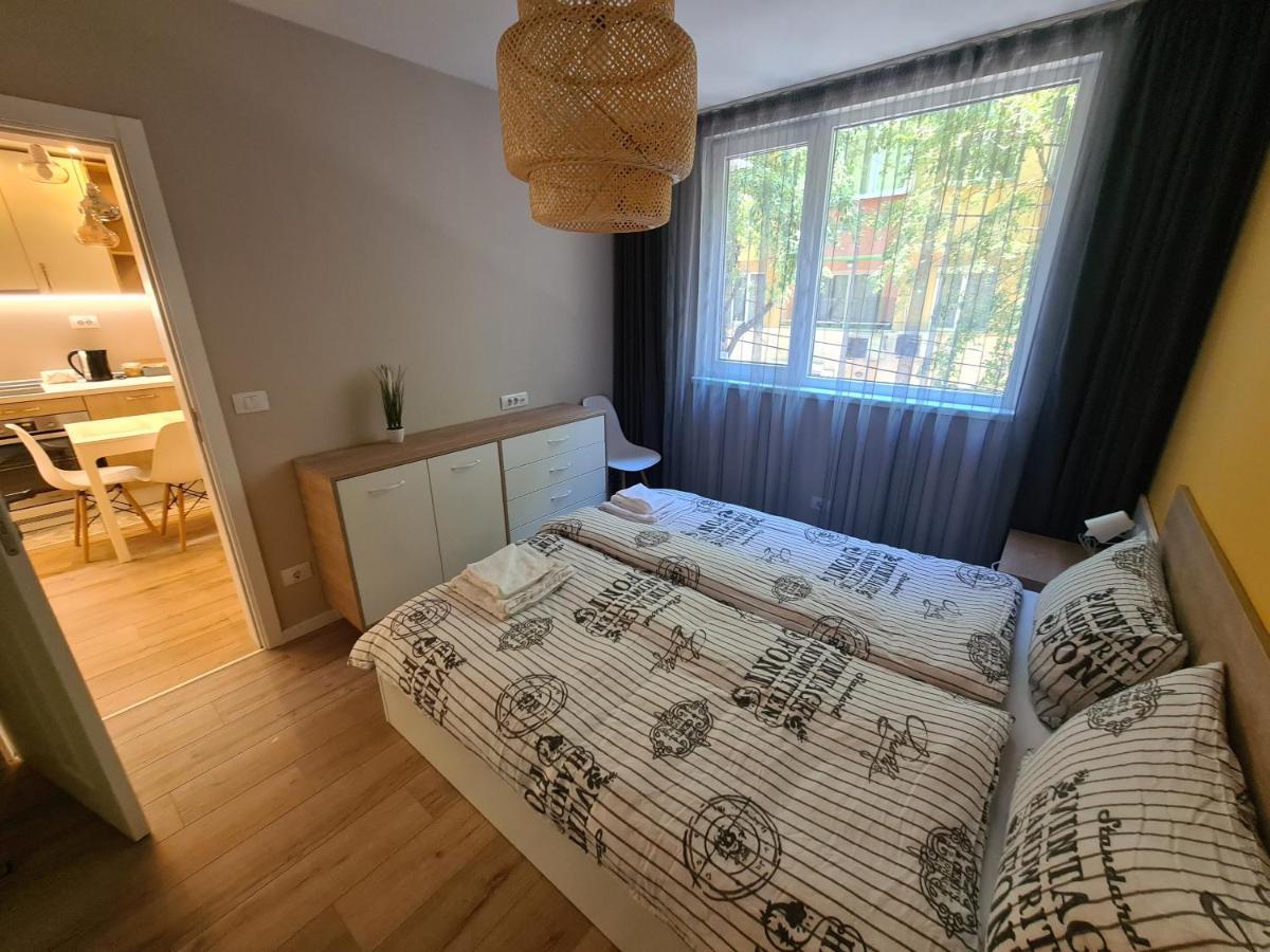 Brand New Luxury Flat In The City Center Varna ภายนอก รูปภาพ