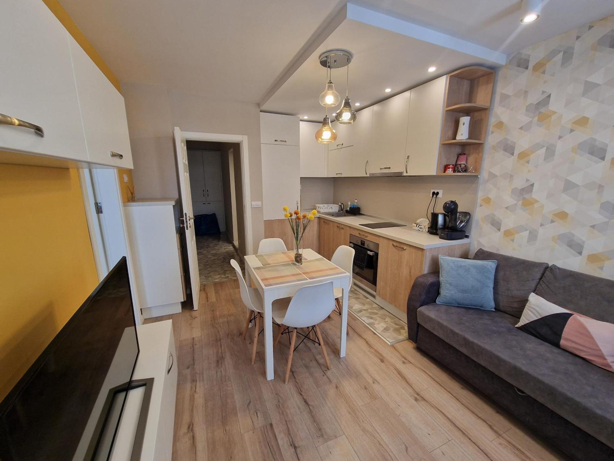 Brand New Luxury Flat In The City Center Varna ภายนอก รูปภาพ